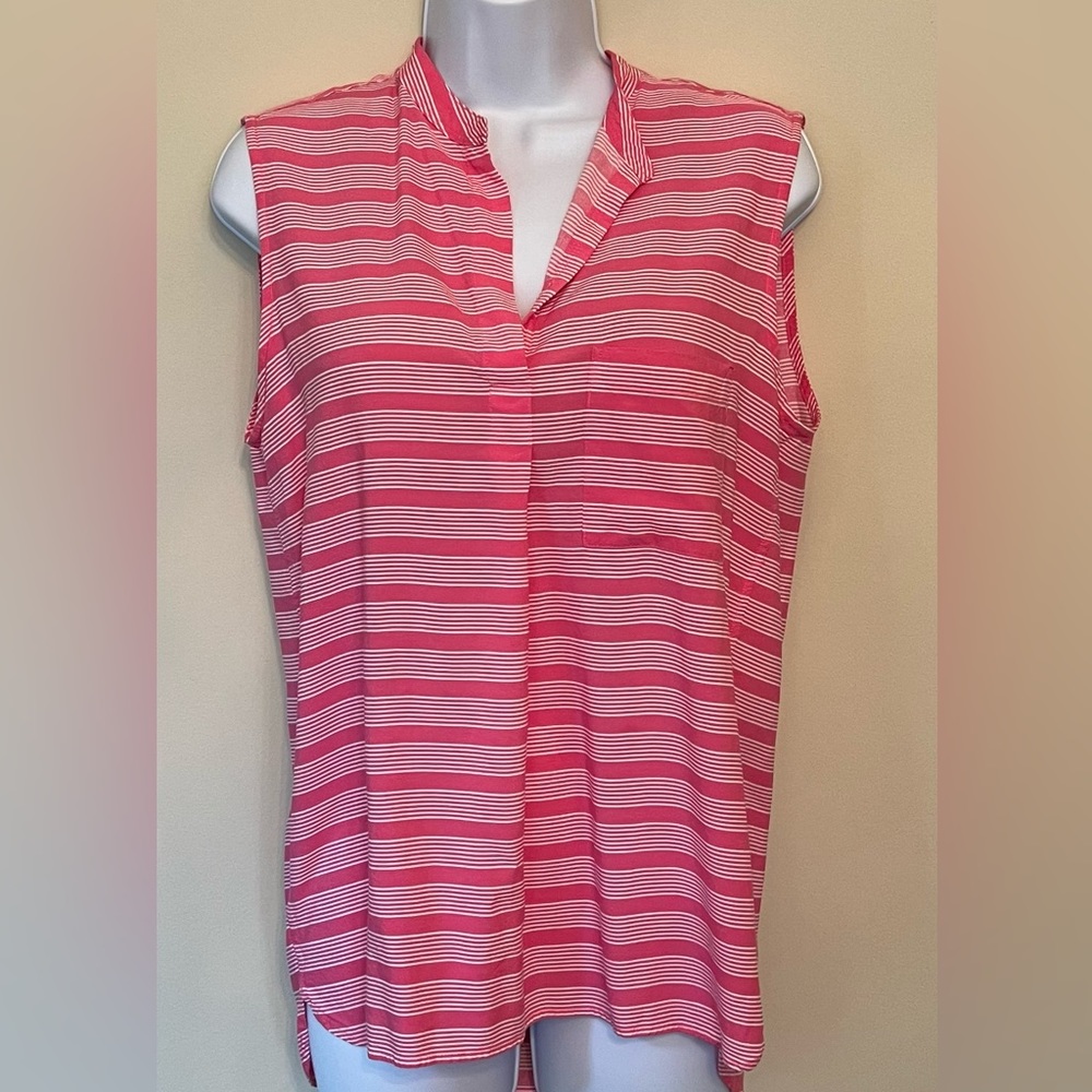 Gap Women’s Sleeveless, size medium, pink and white tunic shirt